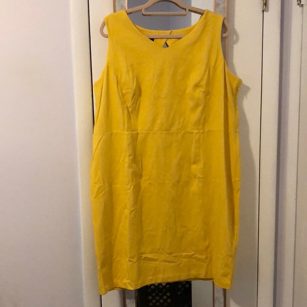Talbots, 16W sleeveless dress  new w tags - yellow